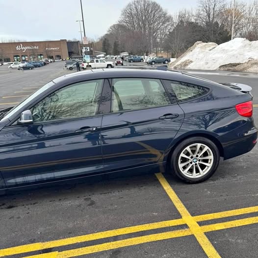 2015 BMW 3 Series - 328i Gran Turismo xDrive Sedan 4D