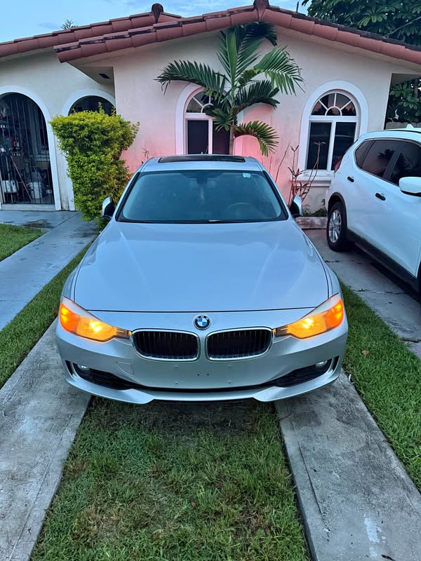 2012 BMW 3 Series - 328i Sedan 4D