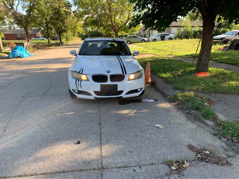 2012 BMW 3 Series - 328i Sedan 4D