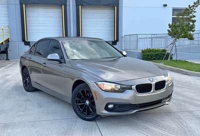 2019 BMW 3 Series - 328i Gran Turismo xDrive Sedan 4D