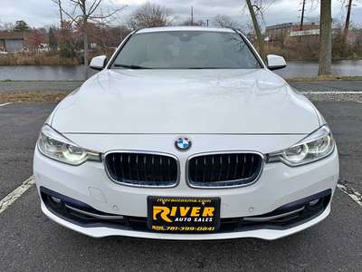 2017 BMW 3 Series - 330i Sedan 4D