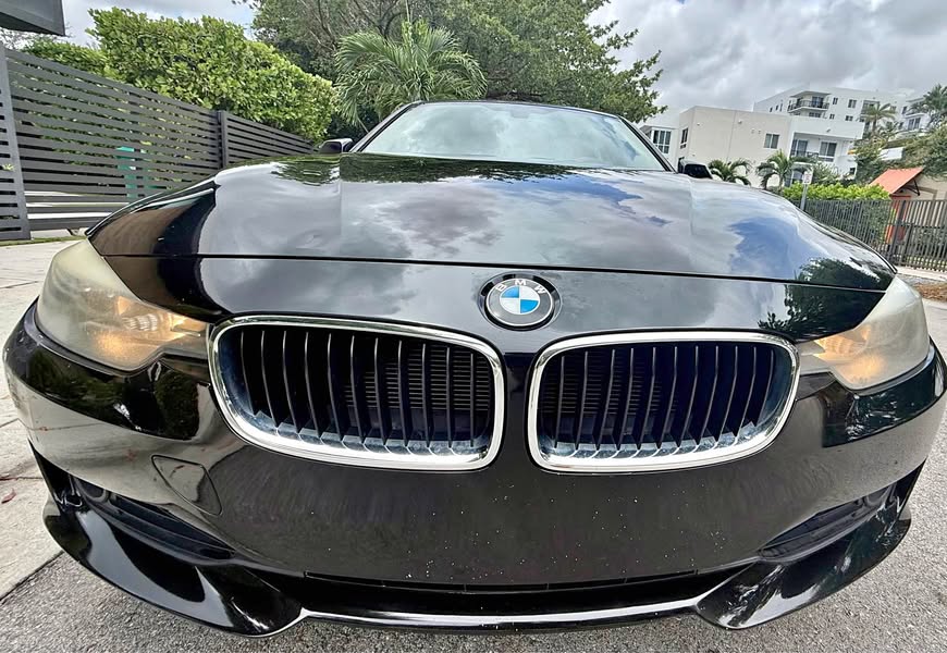 2014 BMW 3 Series - 328i Sedan 4D