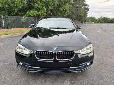 2017 BMW 3 Series - 330i Sedan 4D