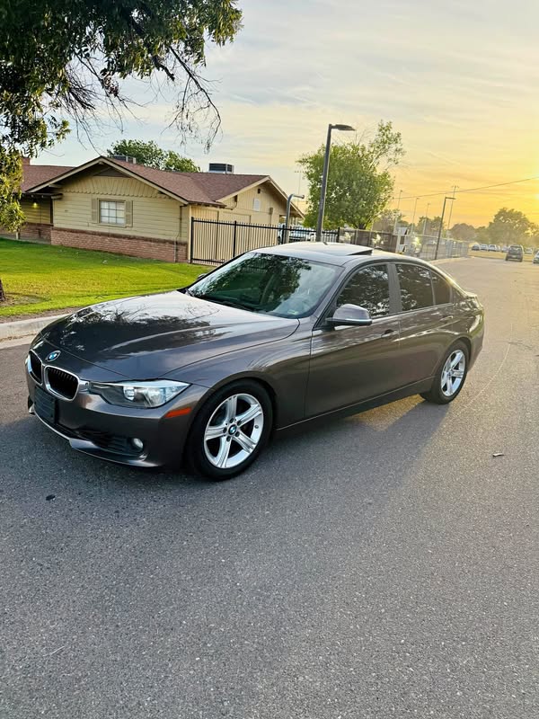 2014 BMW 3 Series - 328i Sedan 4D
