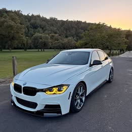 2015 BMW 3 Series - 328i Sedan 4D