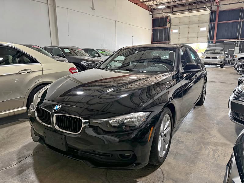 2016 BMW 3 Series - 320i xDrive Sedan 4D