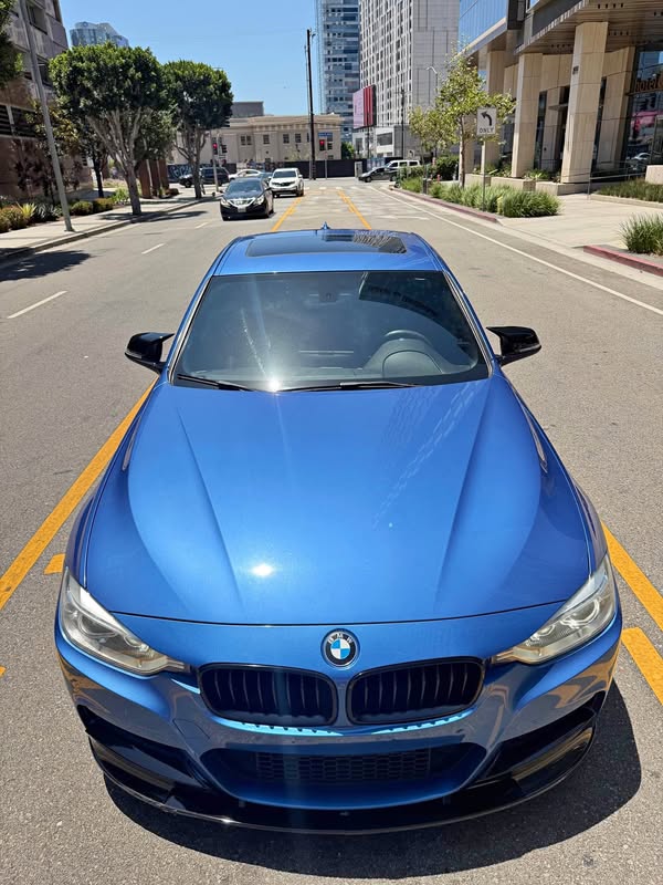2015 BMW 3 Series - 328i Sedan 4D