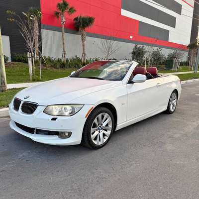 2013 BMW 3 Series - 328i Convertible 2D