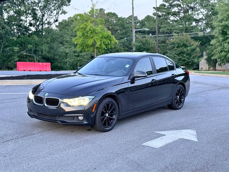 2017 BMW 3 Series - 320i Sedan 4D