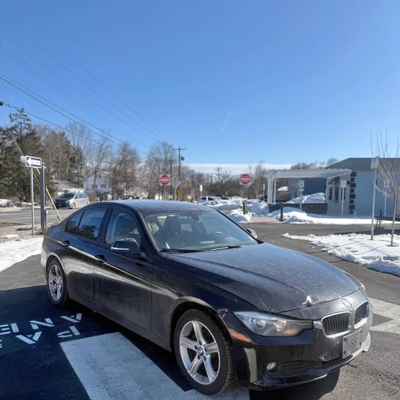 2014 BMW 3 Series - 320i xDrive Sedan 4D