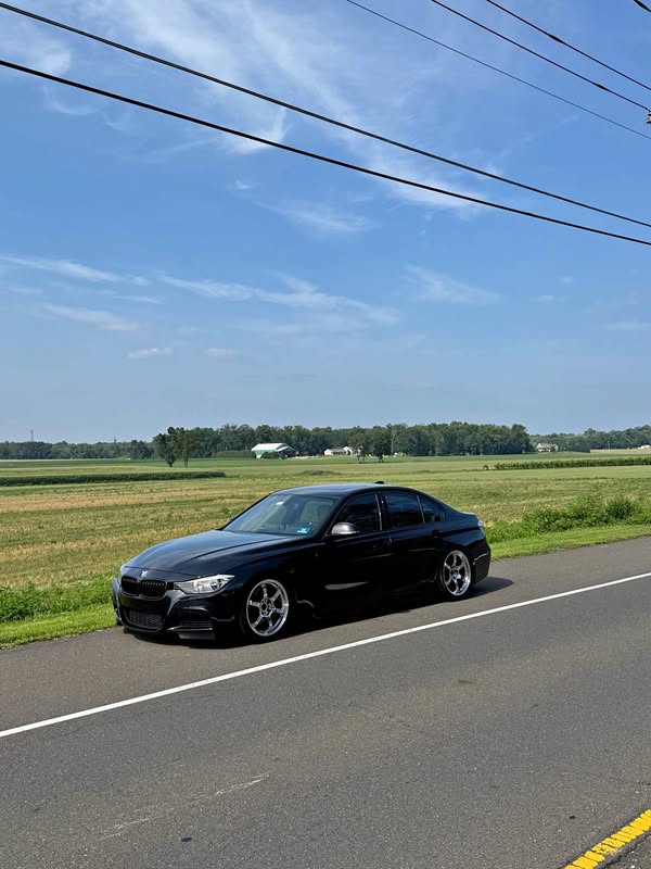 2014 BMW 3 Series - 328i Sedan 4D