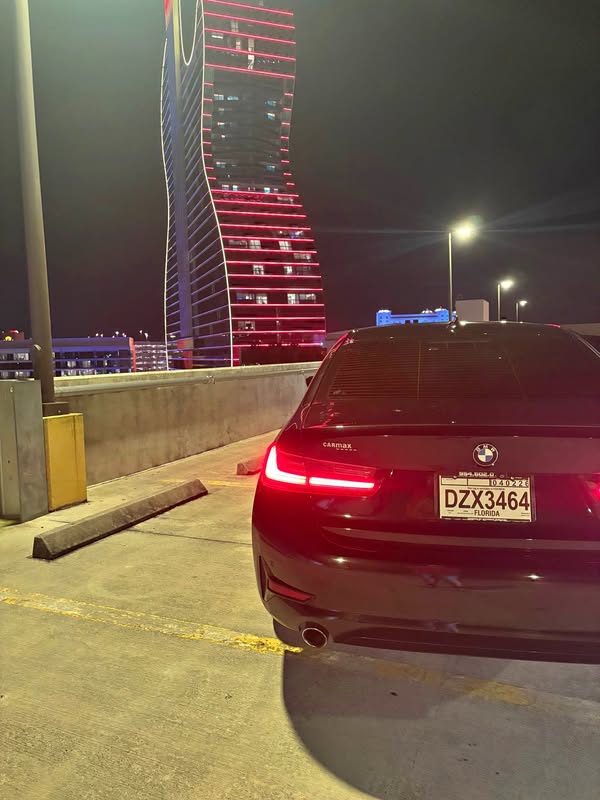 2019 BMW 3 Series - 330i Sedan 4D
