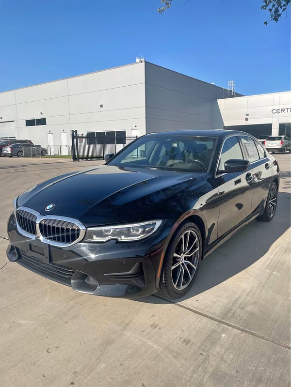 2019 BMW 3 Series - 330i xDrive Sedan 4D