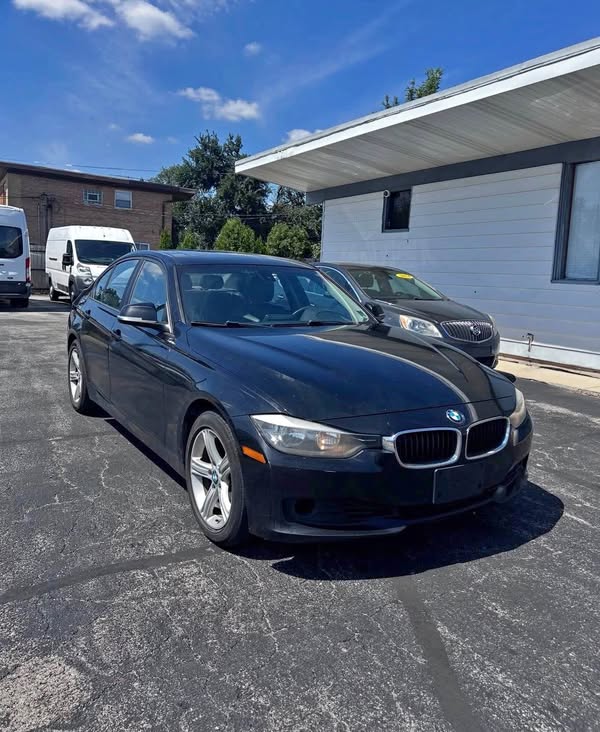 2015 BMW 3 Series - 328i xDrive Sedan 4D