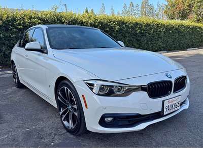 2018 BMW 3 Series - 330e iPerformance Sedan 4D