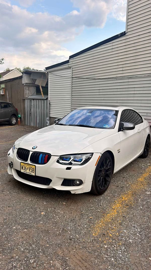 2012 BMW 3 Series - 328i Coupe 2D