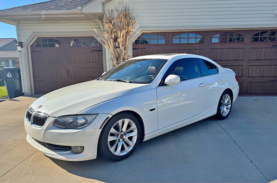 2012 BMW 3 Series - 328i Coupe 2D