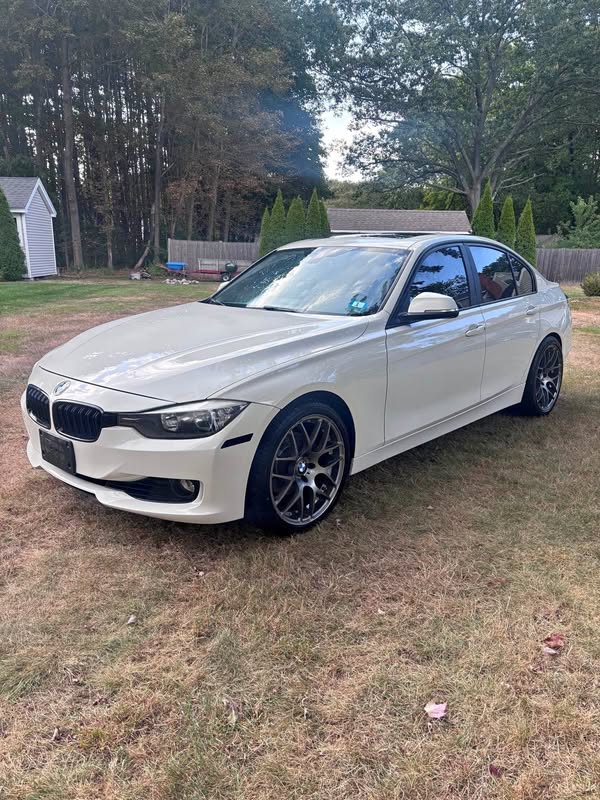 2013 BMW 3 Series - 328i Sedan 4D