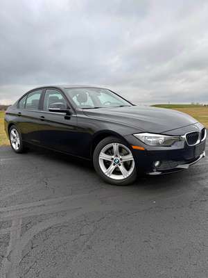 2014 BMW 3 Series 320i xDrive Sedan 4D