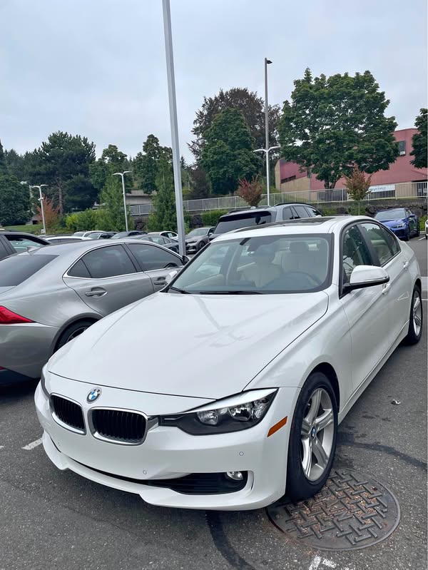 2014 BMW 3 Series - 328i Sedan 4D