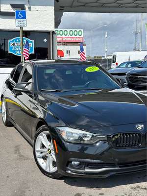 2017 BMW 3 Series - 320i Sedan 4D