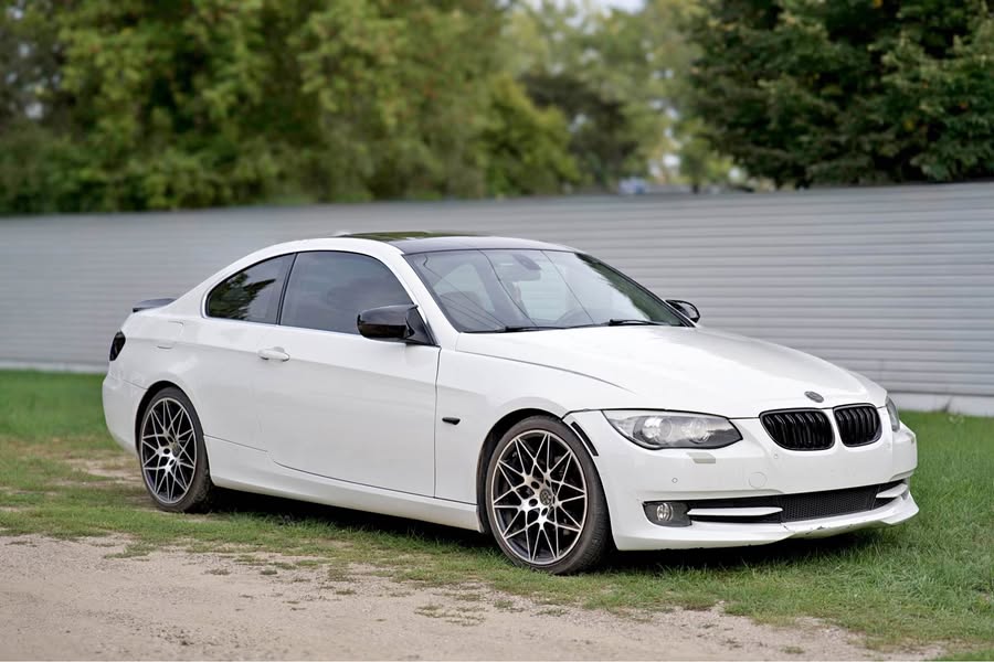 2012 BMW 3 Series - 328i Coupe 2D