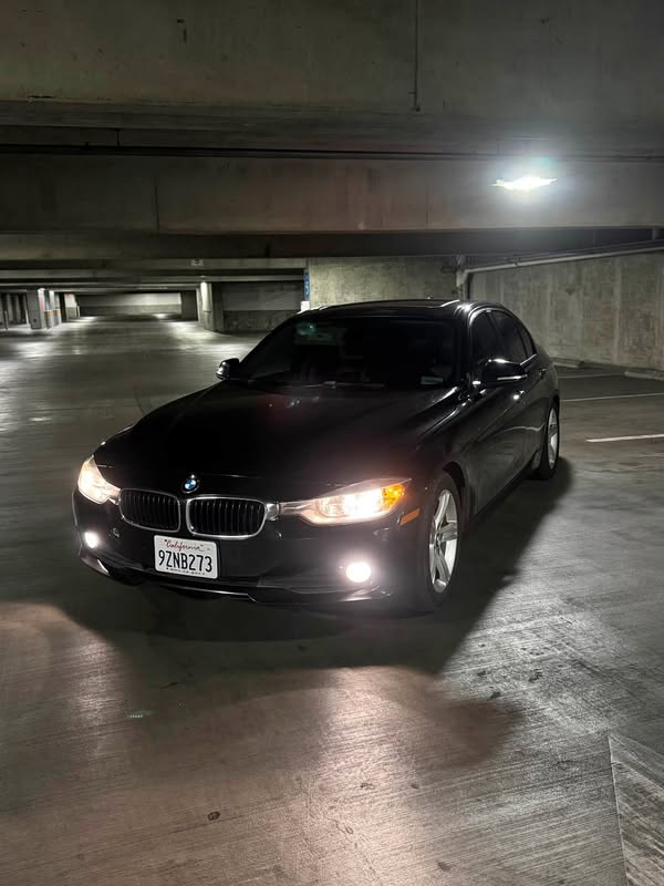 2015 BMW 3 Series - 320i Sedan 4D