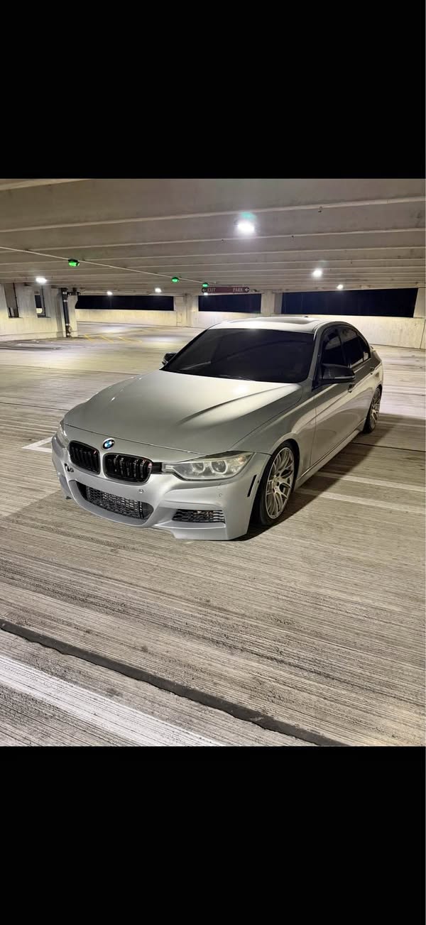 2013 BMW 3 Series - 335xi Sedan 4D