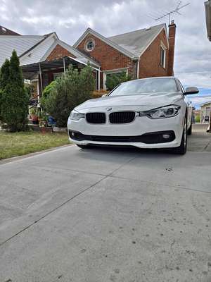 2018 BMW 3 Series - 340i xDrive Sedan 4D