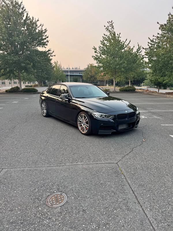 2013 BMW 3 Series - 335i xDrive Sedan 4D