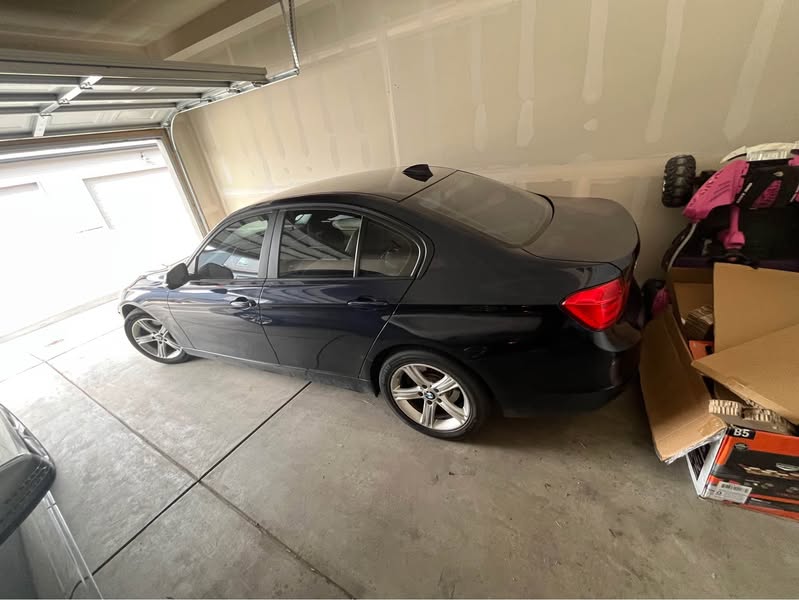 2014 BMW 3 Series - 320i xDrive Sedan 4D