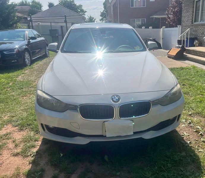 2015 BMW 3 Series - 320i Sedan 4D