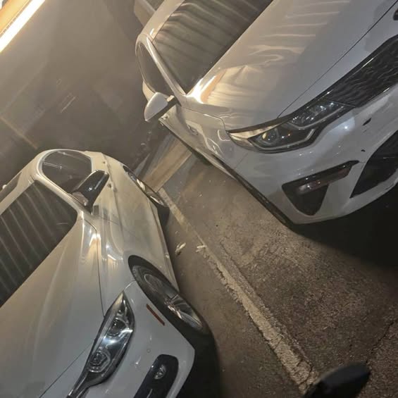 2017 BMW 3 Series - 330i xDrive Sedan 4D