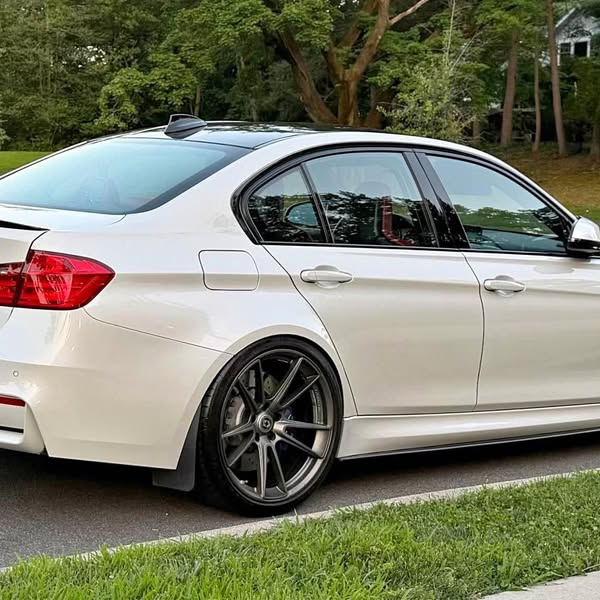 2015 BMW M3 Sedan 4D