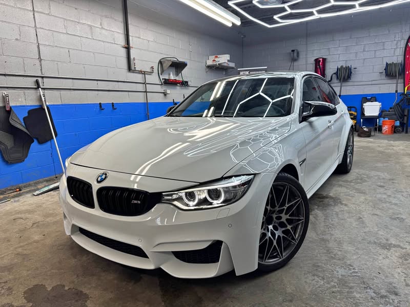 2017 BMW M3 - M3