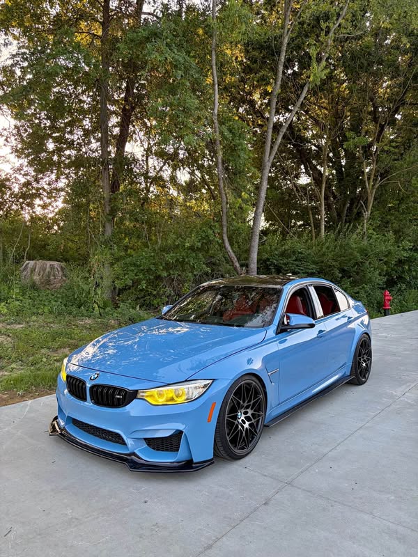 2016 BMW M3 - M3