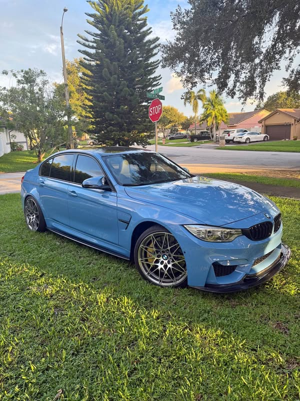2016 BMW M3 - M3
