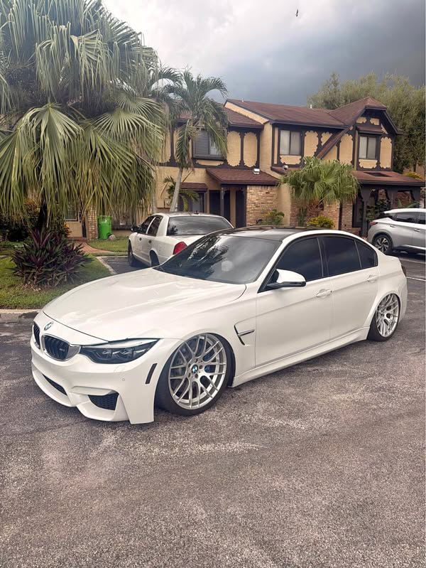 2015 BMW M3 - M3