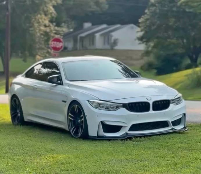 2016 BMW M4 - Coupe 2D