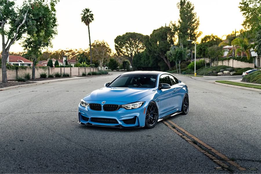 2016 BMW M4 - Coupe 2D