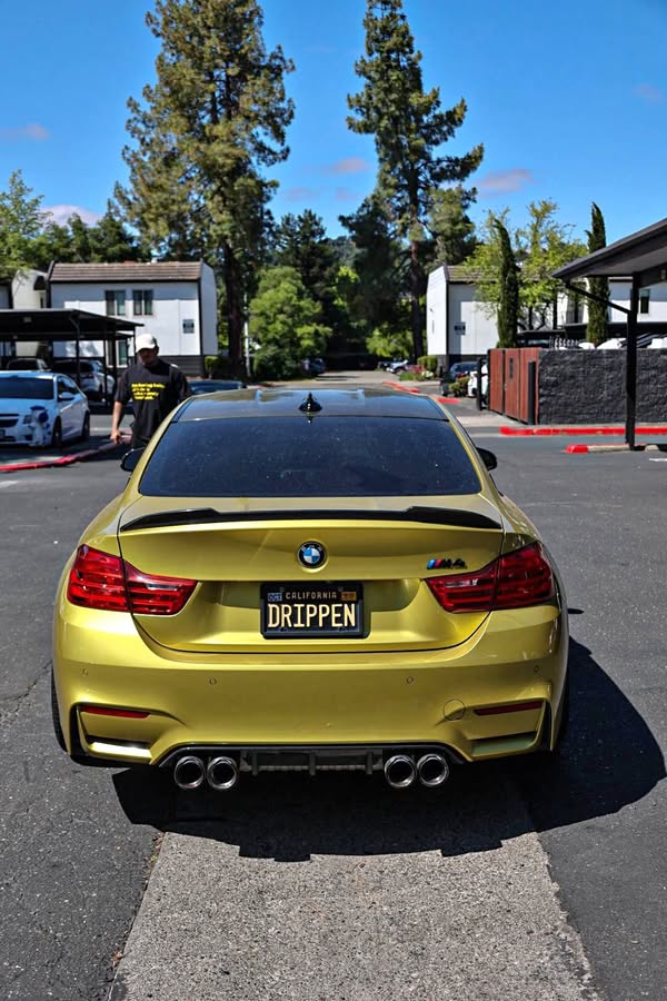 2017 BMW M4 - Coupe 2D