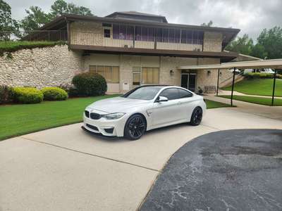 2018 BMW M4 - M4