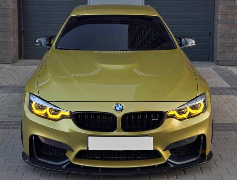 2016 BMW M4 - Competition xDrive Convertible 2D