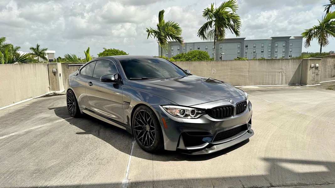 2016 BMW M4 Coupe 2D