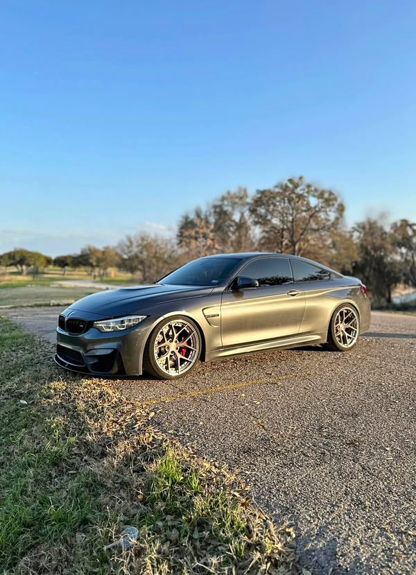 2015 BMW M4 - Read Desc