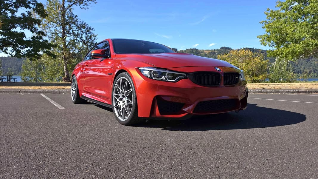 2017 BMW M4 - M4