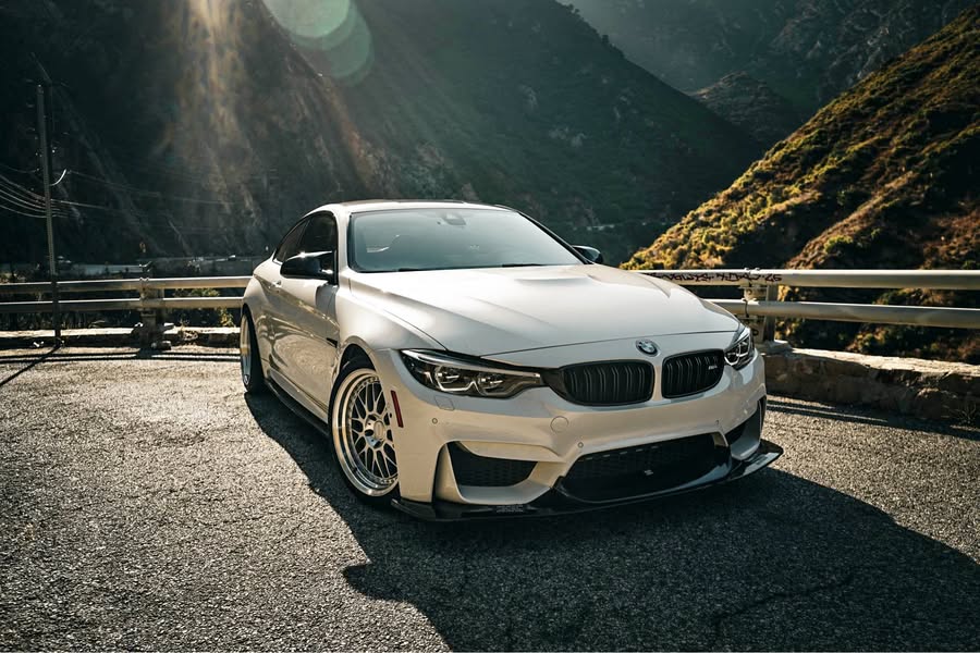 2015 BMW M4 - Coupe 2D