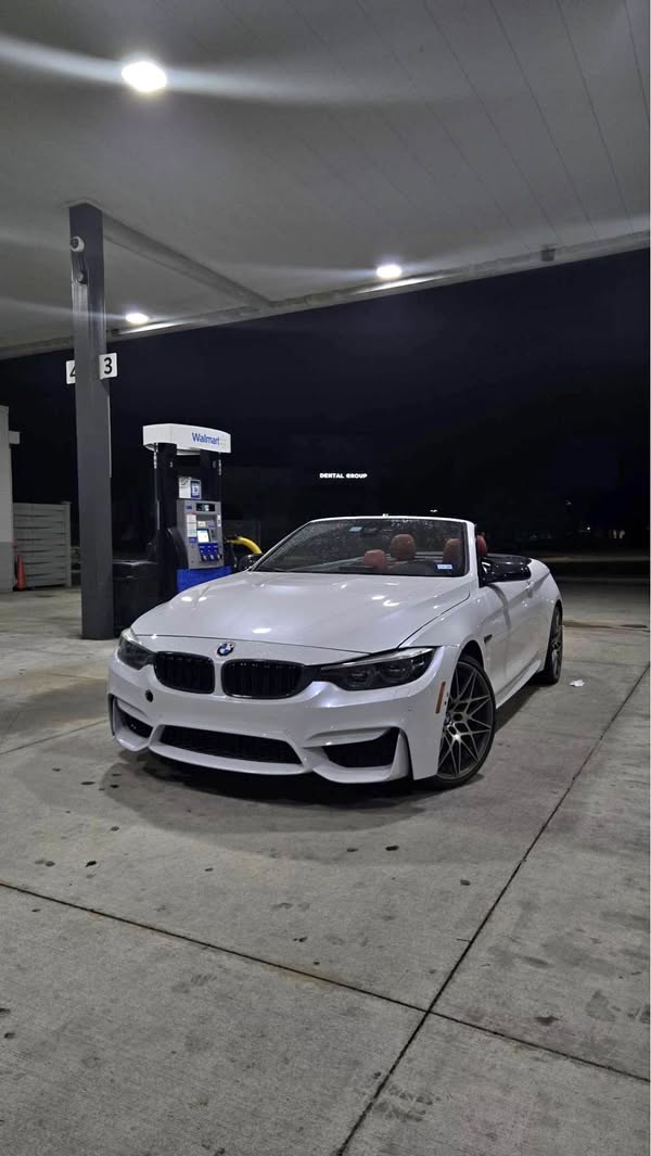 2018 BMW M4 - Convertible 2D