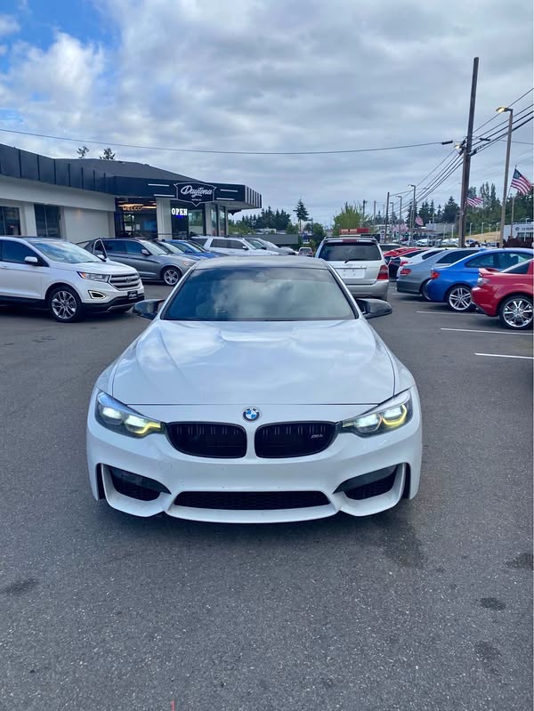 2018 BMW M4 - M4