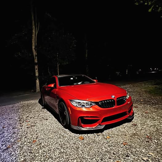 2017 BMW M4 - M4